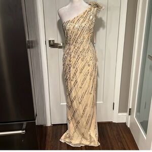 Mac Duggal 93739 Long One Shoulder Formal Dress